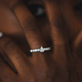 טבעת יהלומים טיפה זהב לבן לור