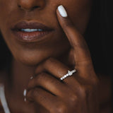 טבעת יהלומים טיפה זהב לבן לור