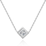 Modern Chablis פרינסס תליון יהלום