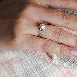 טבעת פנינה ויהלומים זהב לבן