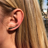 עגיל מטפס יהלומים שחורים - זהב צהוב