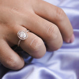 טבעת יהלומים אובל זהב אדום