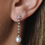 עגילי יהלומים נופלים ופנינה זהב לבן