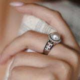 טבעת פנינה ויהלומים