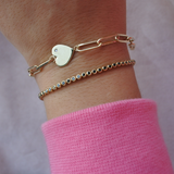 צמיד לב עם יהלום וחריטה