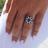 טבעת יהלומים עם אבן חן ספיר 2.50 קראט One of A Kind