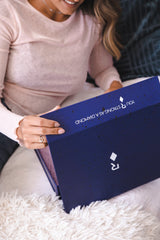 One of A Kind - טבעת יהלום צהוב ואבני ספיר עם יהלומים