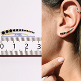 עגיל מטפס יהלומים שחורים - זהב צהוב