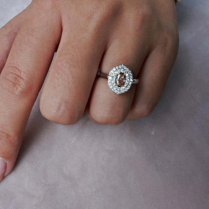 טבעת יהלום פנסי כתום ורוד טבעי בזהב לבן One of A Kind